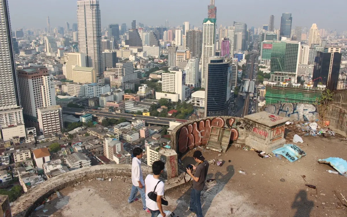 Bangkoks Geisterturm – Ein gespenstisches Vermächtnis (Video, Fotos)