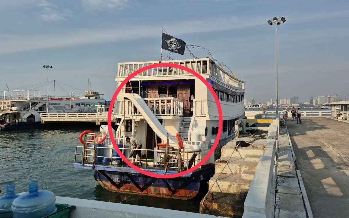 Vorfall bei touristenausflug in pattaya russischer besucher stirbt nach hinabgleiten einer rutsche 9fa3df67
