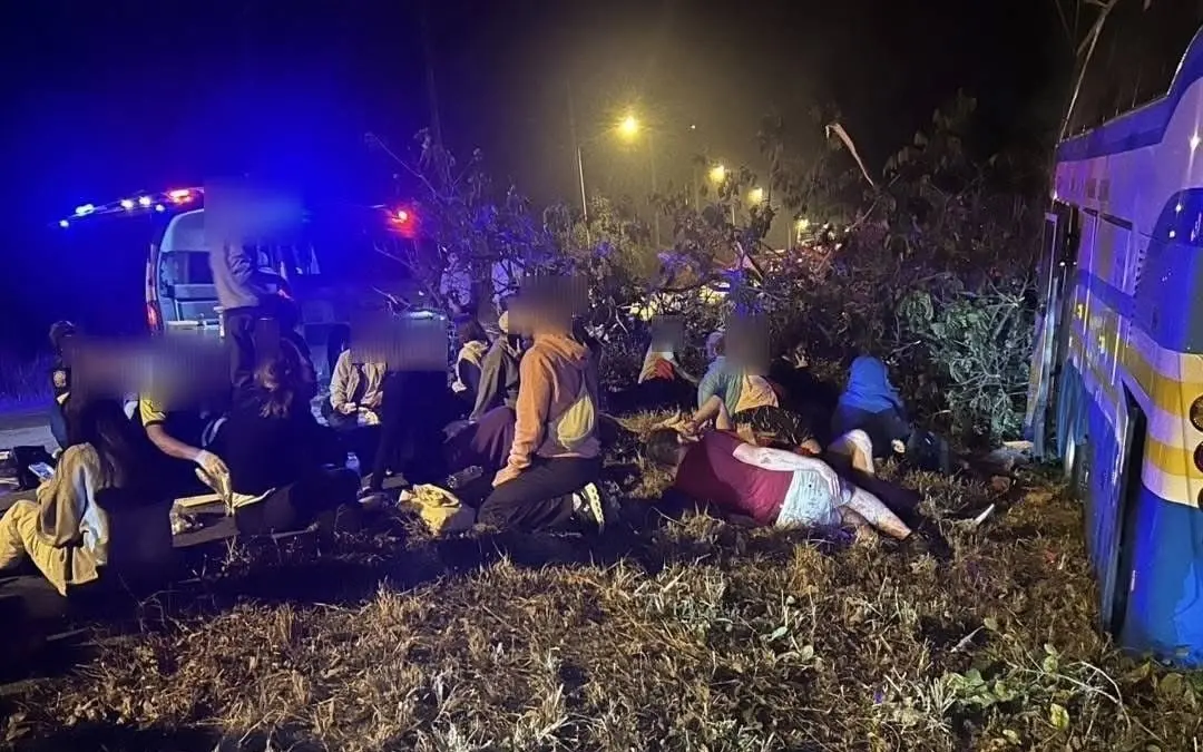 Wieder fataler Busunfall in Thailand: 32 Verletzte und 2 Tote auf der Strecke von Chiang Mai nach Bangkok