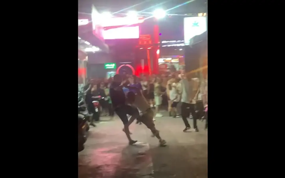 Zunahme von vorfaellen unter touristen erfordert massnahmen sicherheitsbedenken in phuket und 3df1803d
