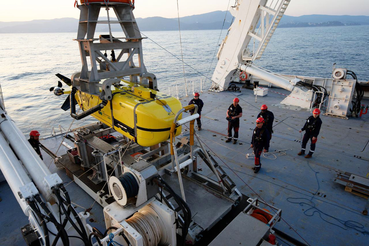 1.000 Atommüll-Fässer im Atlantik entdeckt