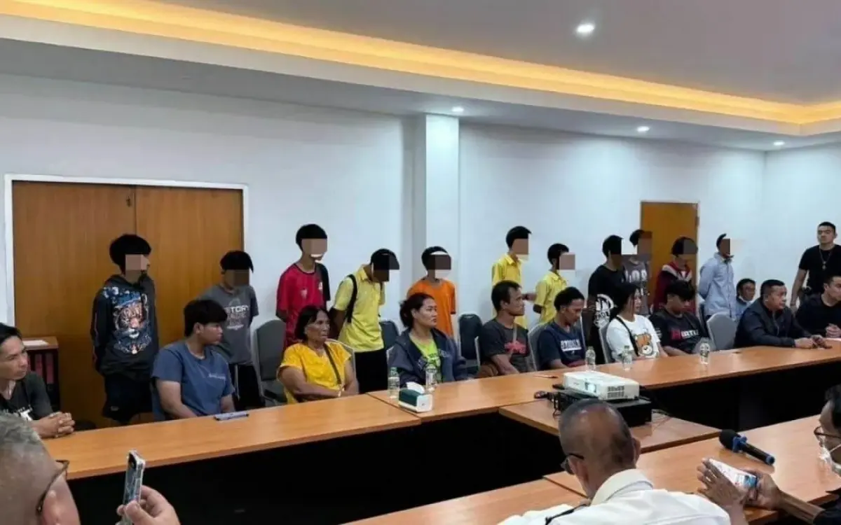 Eltern in Haft! So hart bestraft Thailand jetzt jugendliche Raser