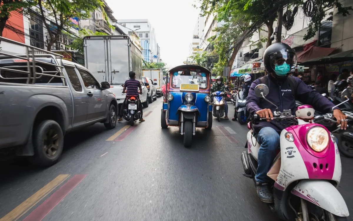 Helmpflicht pattaya regeln fuer auslaender oder thais 874aa880