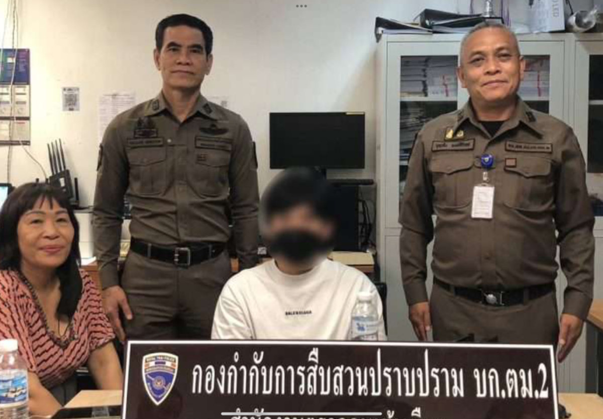 Am Flughafen: Ausländer mit gefälschten Papieren geschnappt