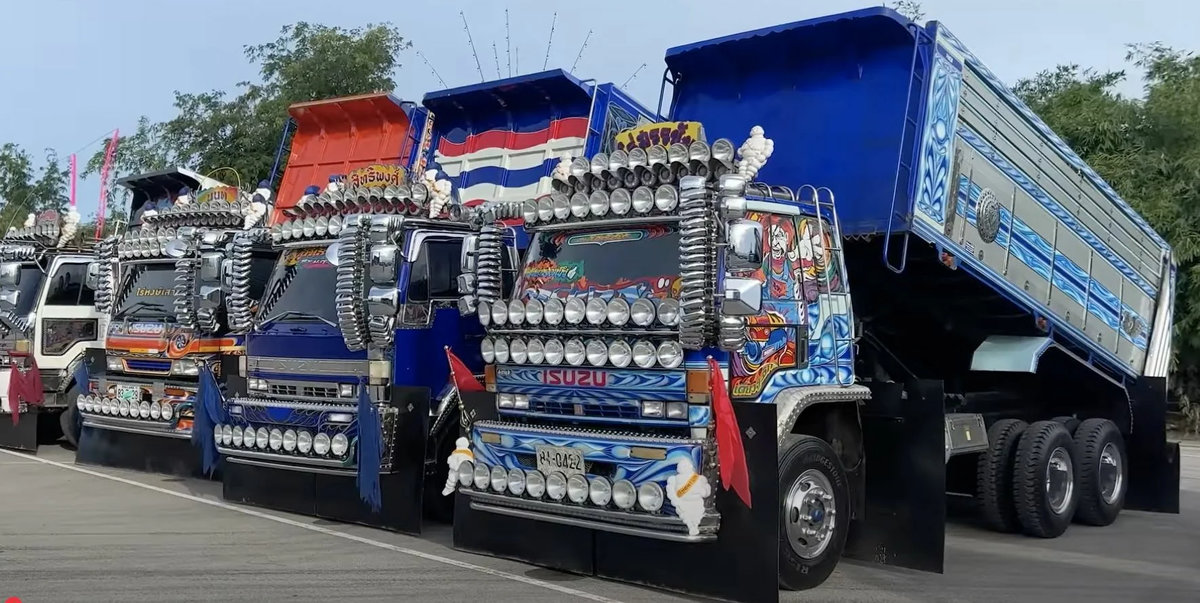 Thailands rollende Kunstgalerien