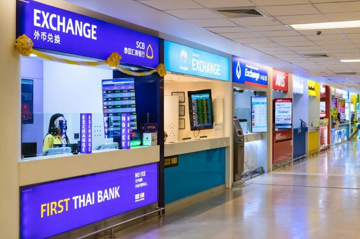 Baht unter Druck: Politisches Chaos bremst Währung aus