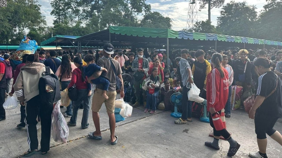 Thai in Kambodscha berichten von Angriffen – Flucht über Grenzen beginnt