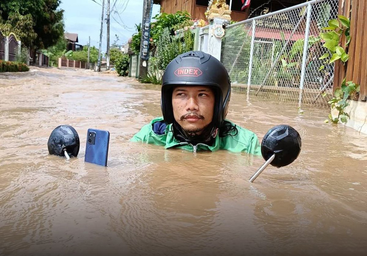 Häuser unter Wasser – Bewohner evakuiert