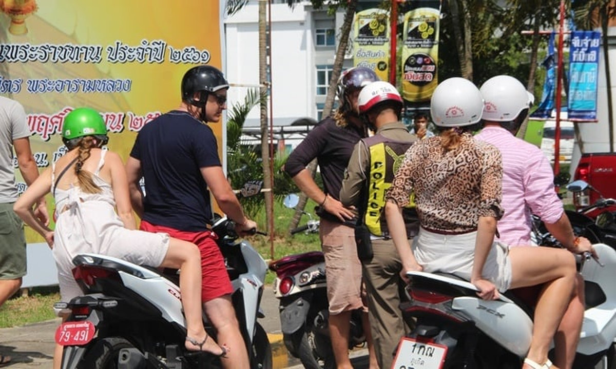 Phuket-Polizei: 17.000 Ausländer ohne Führerschein erwischt