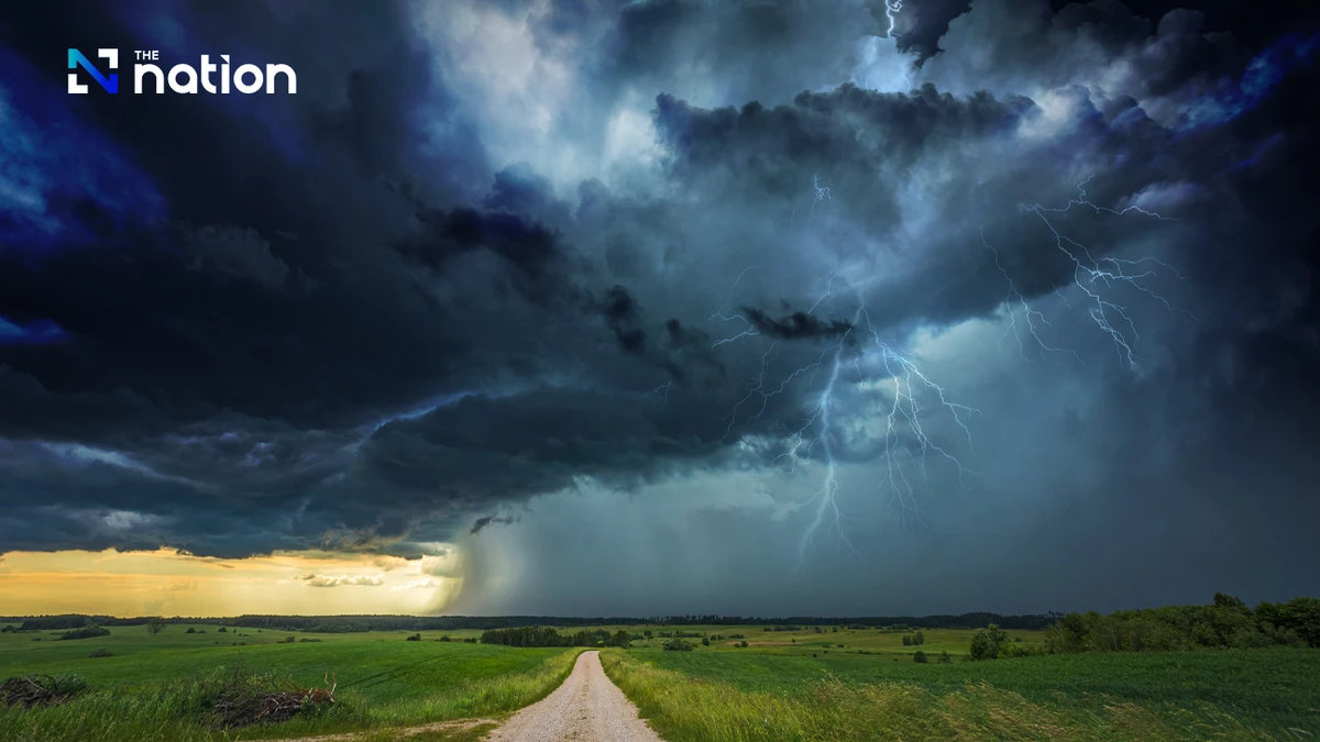 Sturzfluten drohen: Tropensturm Nongfa im Anmarsch