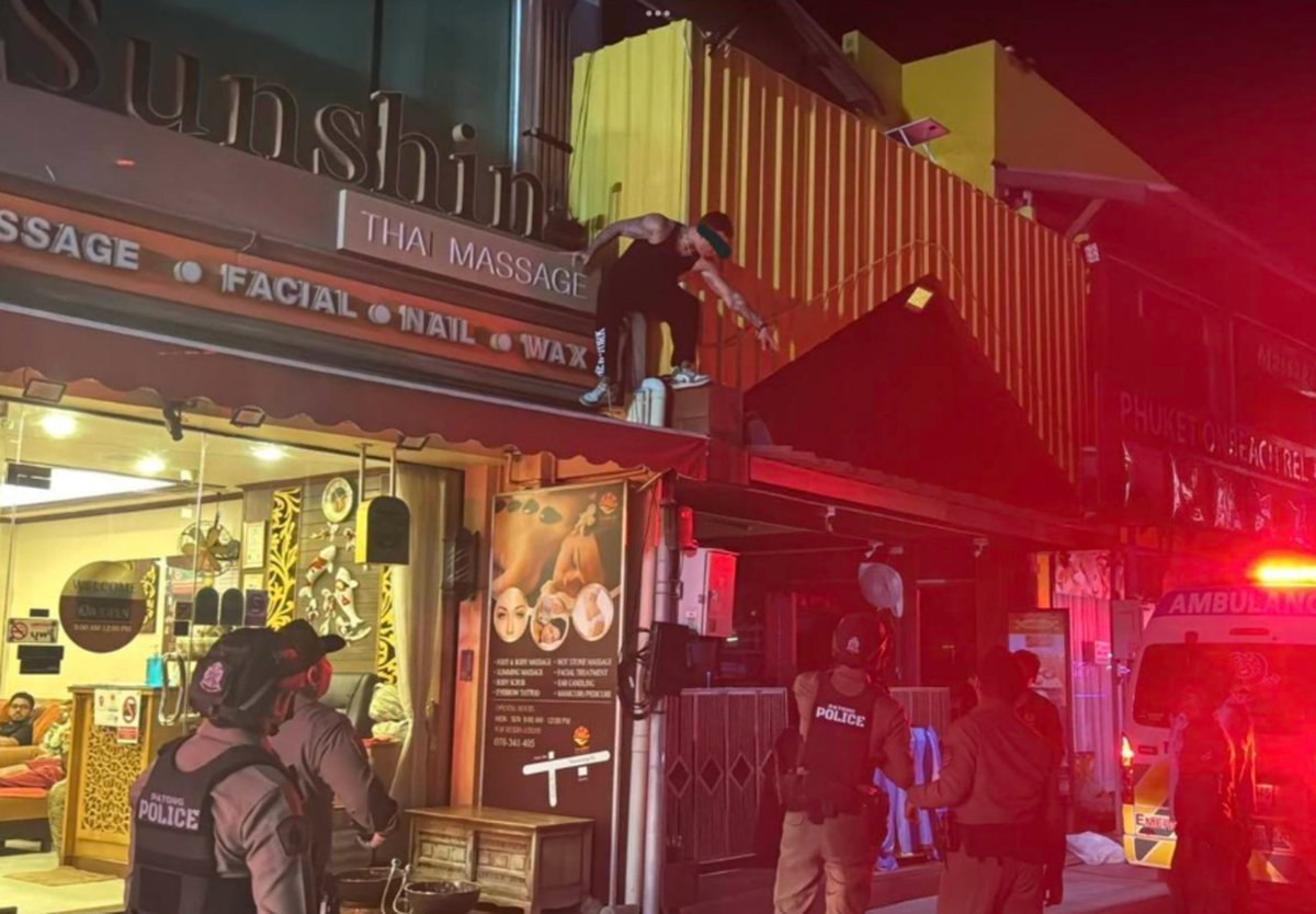 Von Massage-Dach direkt in Handschellen