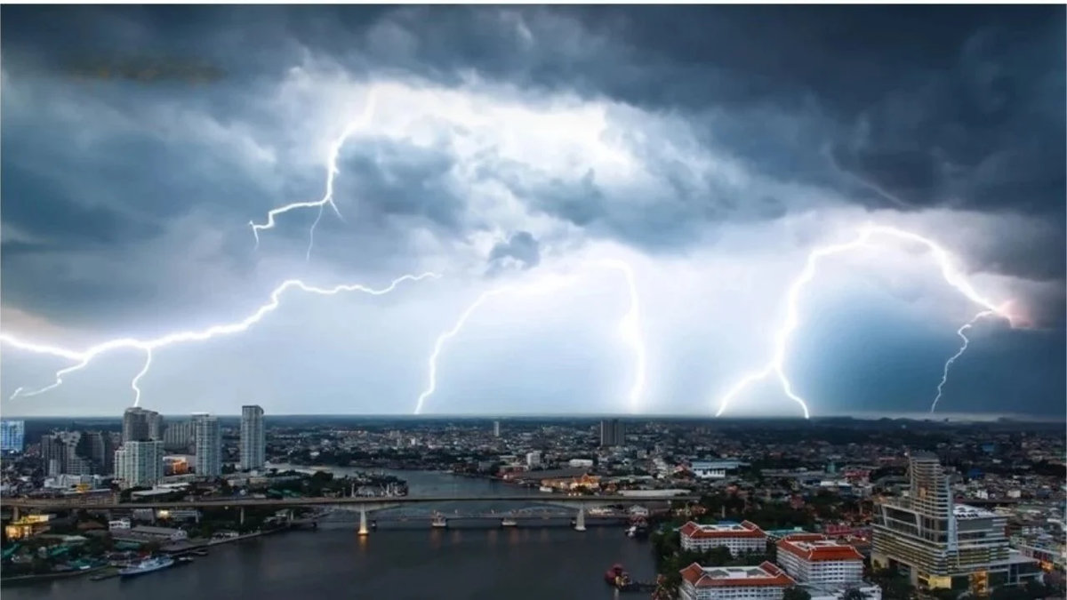 Heftige Gewitter in 45 Provinzen – Bangkok am stärksten betroffen