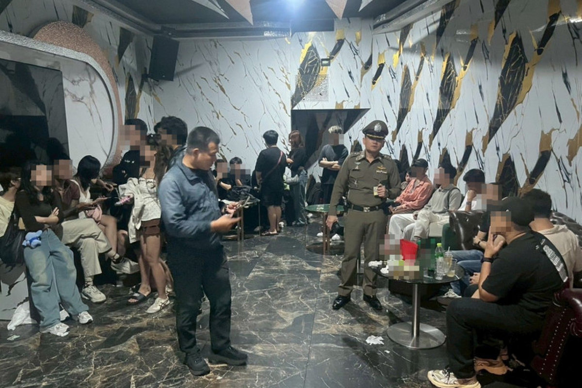 Razzia in Bangkok: 41 von 60 Gästen bei Karaoke-Party auf Drogen
