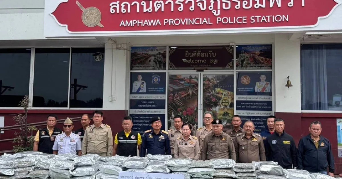 Polizei sprengt Drogenlager in Samut Songkhram – Millionenfund