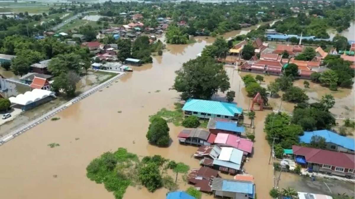 Ayutthaya unter Wasser Ayutthaya unter Wasser