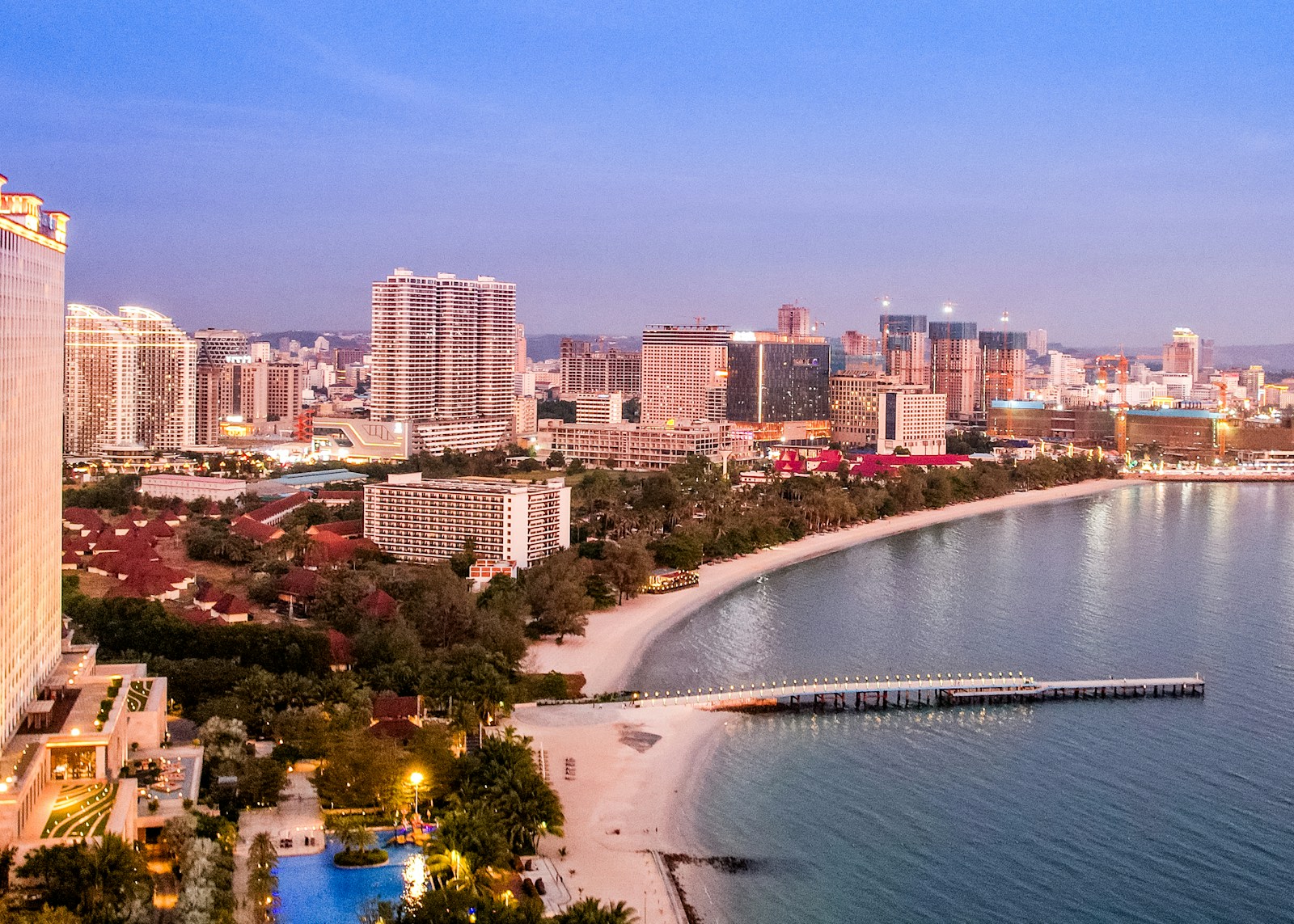 Kambodscha im Rausch: Risiko-Zone?