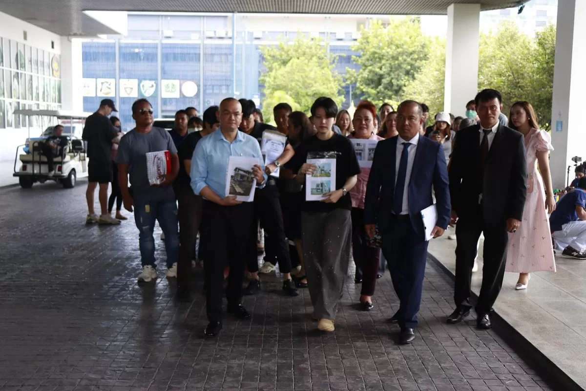 Opfer klagen über Millionenverlust