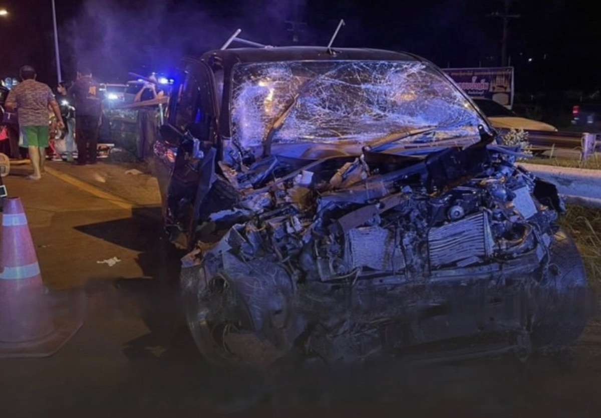 Pickup reißt Familie in den Tod