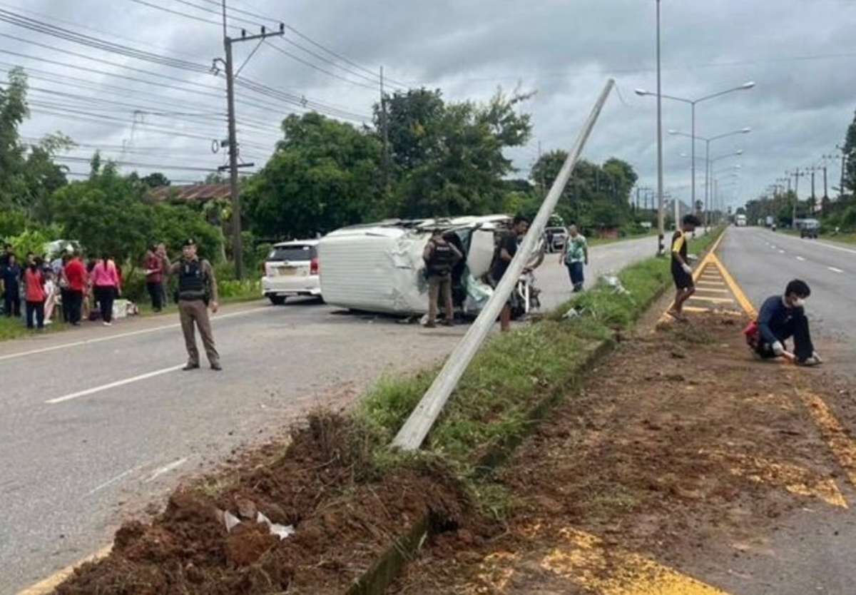 Schon wieder! Schulbus-Unfall