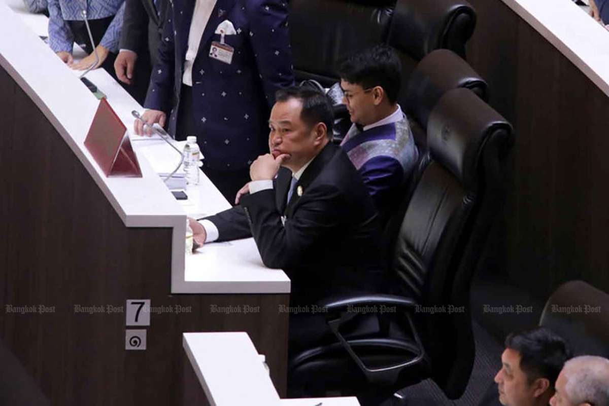 Thais wollen sofortige Neuwahlen