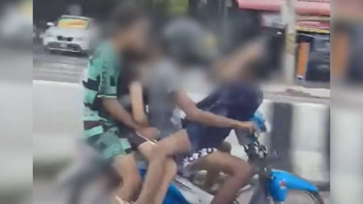 TikTok-Eklat: Vier auf einem Motorrad