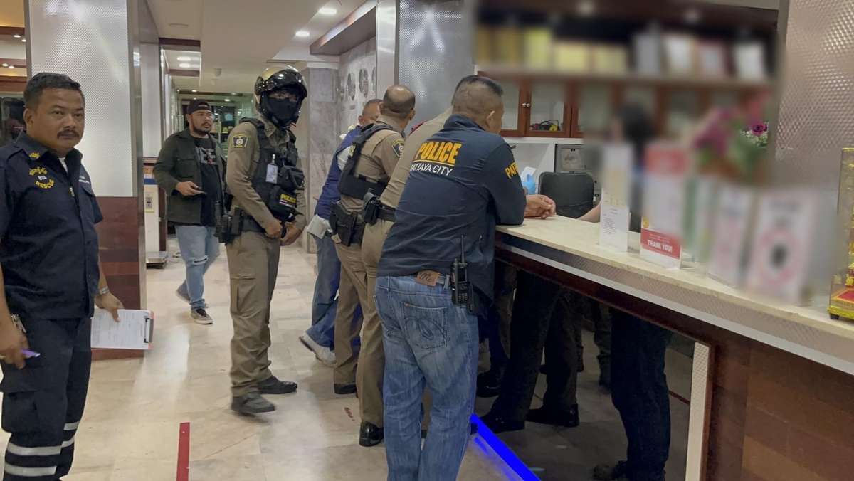 Tourist stürzt aus Hotel in Pattaya