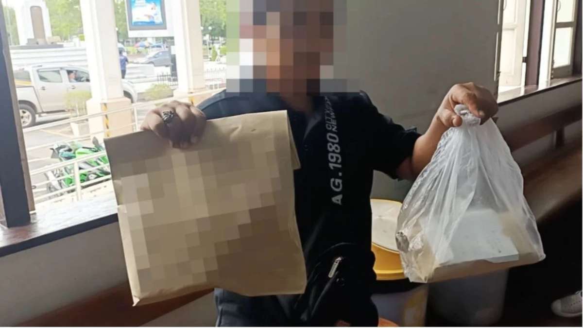 VIDEO: Bankmitarbeiter vereiteln Raubversuch VIDEO: Bankmitarbeiter vereiteln Raubversuch