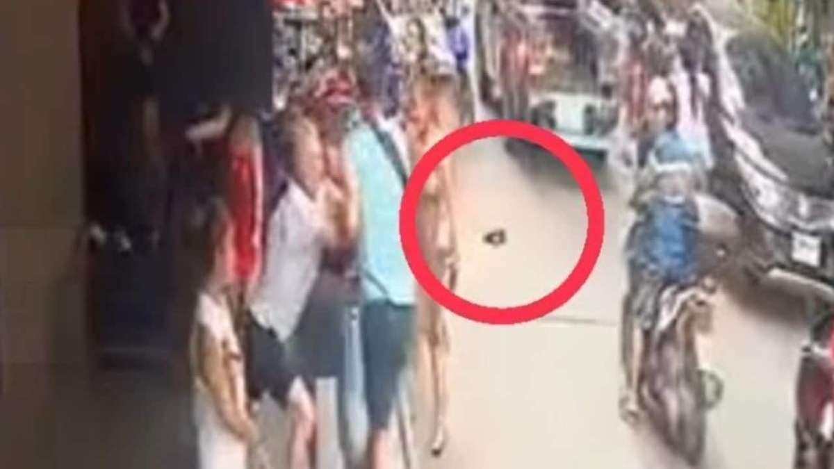 Ausländer streitet mit Einheimischen - Tasche gestohlen!