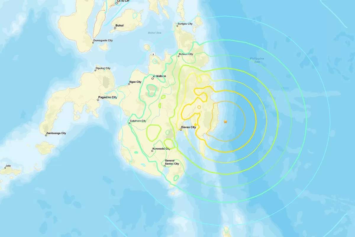 Starkes Beben erschüttert Philippinen – Tsunamiwarnung