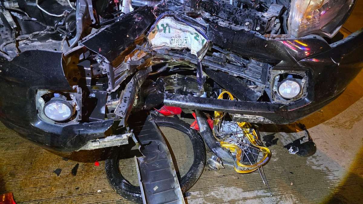 Teenager stirbt bei Geisterfahrt