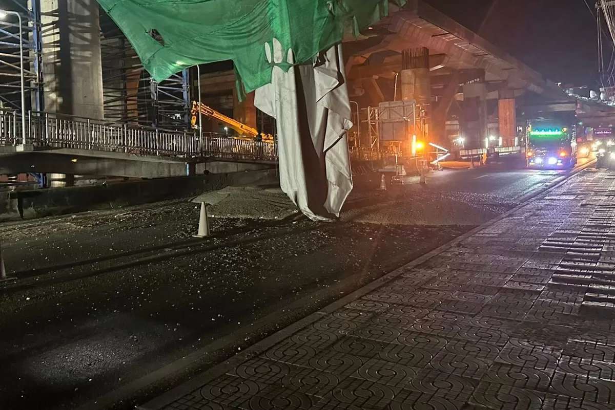 Wieder Vorfall auf berüchtigter Straße: Beton stürzt auf Rama-II-Road