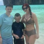 Airline stoppt Familie wegen Fleck im Pass Airline stoppt Familie wegen Fleck im Pass