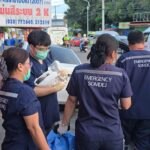 Baby kommt in Pickup zur Welt