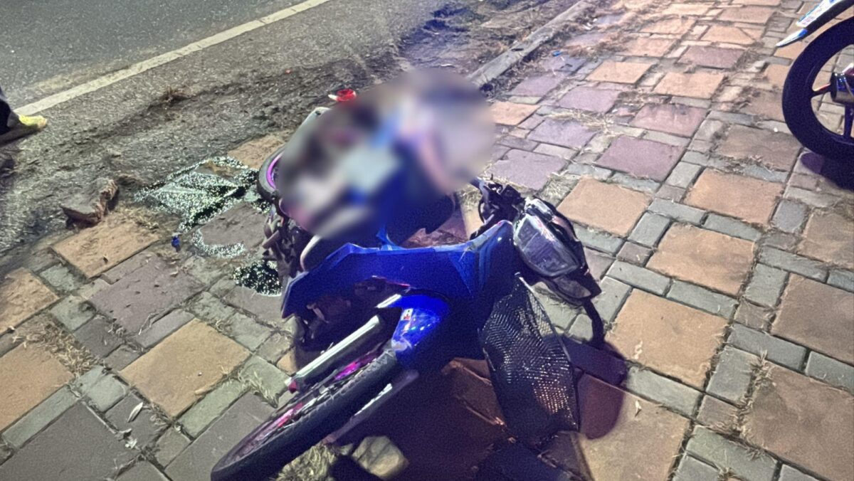 Motorradunfall auf Sukhumvit Road schwer verletzt