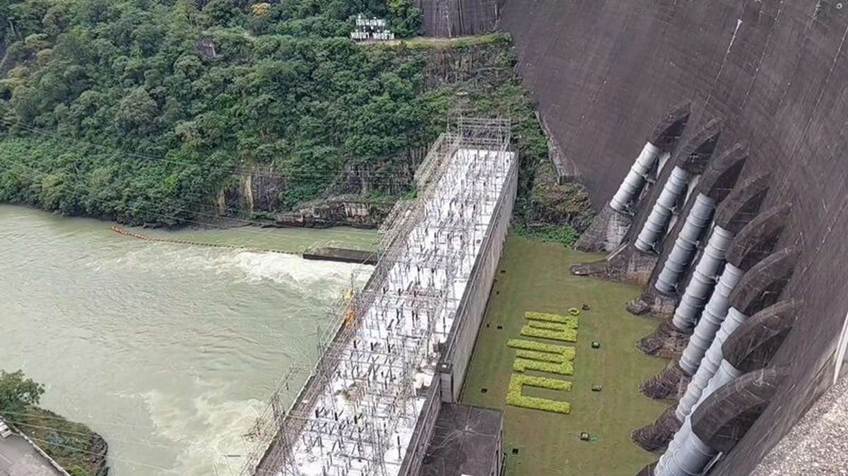 Bhumibol-Damm fast voll – Ablass erhöht!