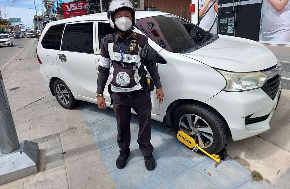 Bußgelder für Parksünder auf Gehwegen