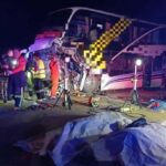 Busunfall in Khon Kaen - Zwei Tote, 30 Verletzte (Video) Busunfall in Khon Kaen - Zwei Tote, 30 Verletzte (Video)