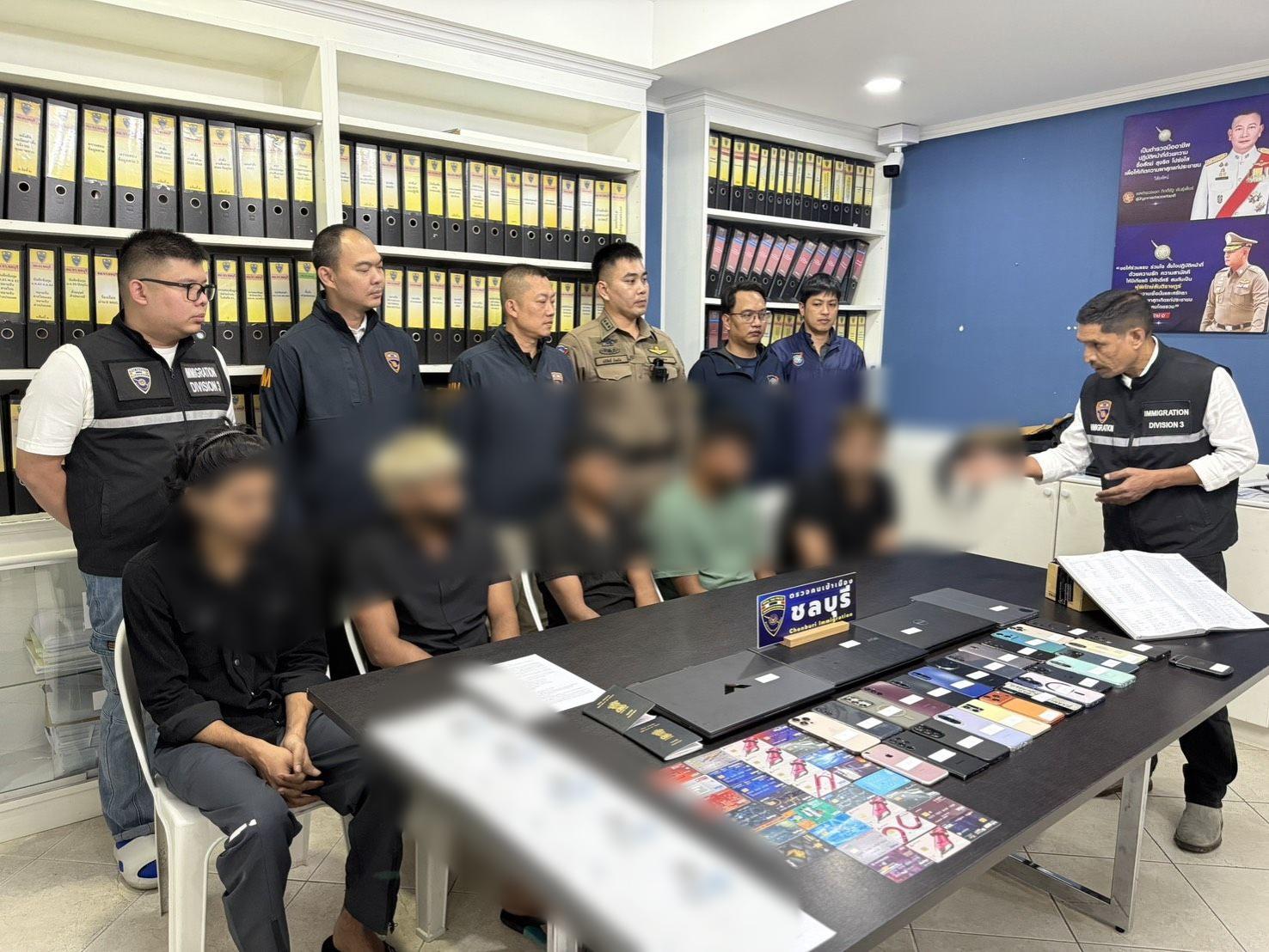 Fünf Ausländer bei Glücksspiel-Razzia gefasst