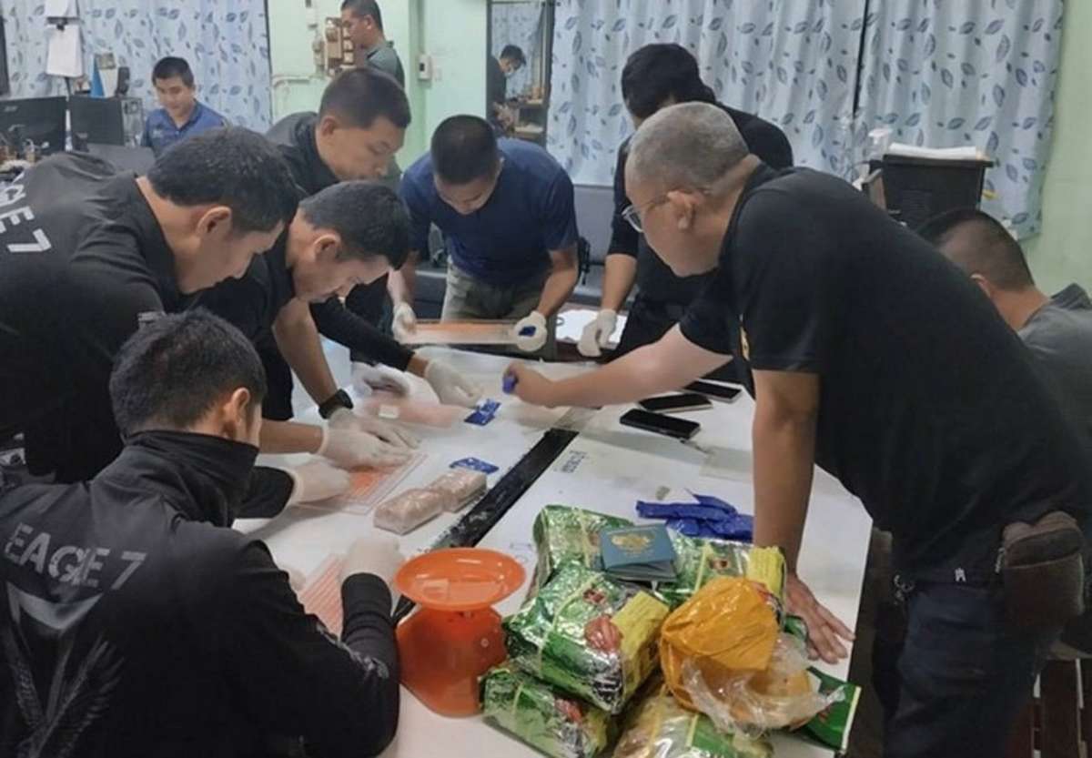 Indonesier geschnappt - mit Riesenmenge Drogen (Video)