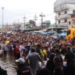 Millionen Menschen kämpfen gegen Fluten