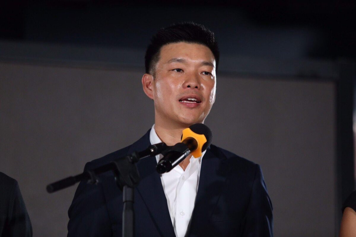 Opposition präsentiert drei Kandidaten für 2026