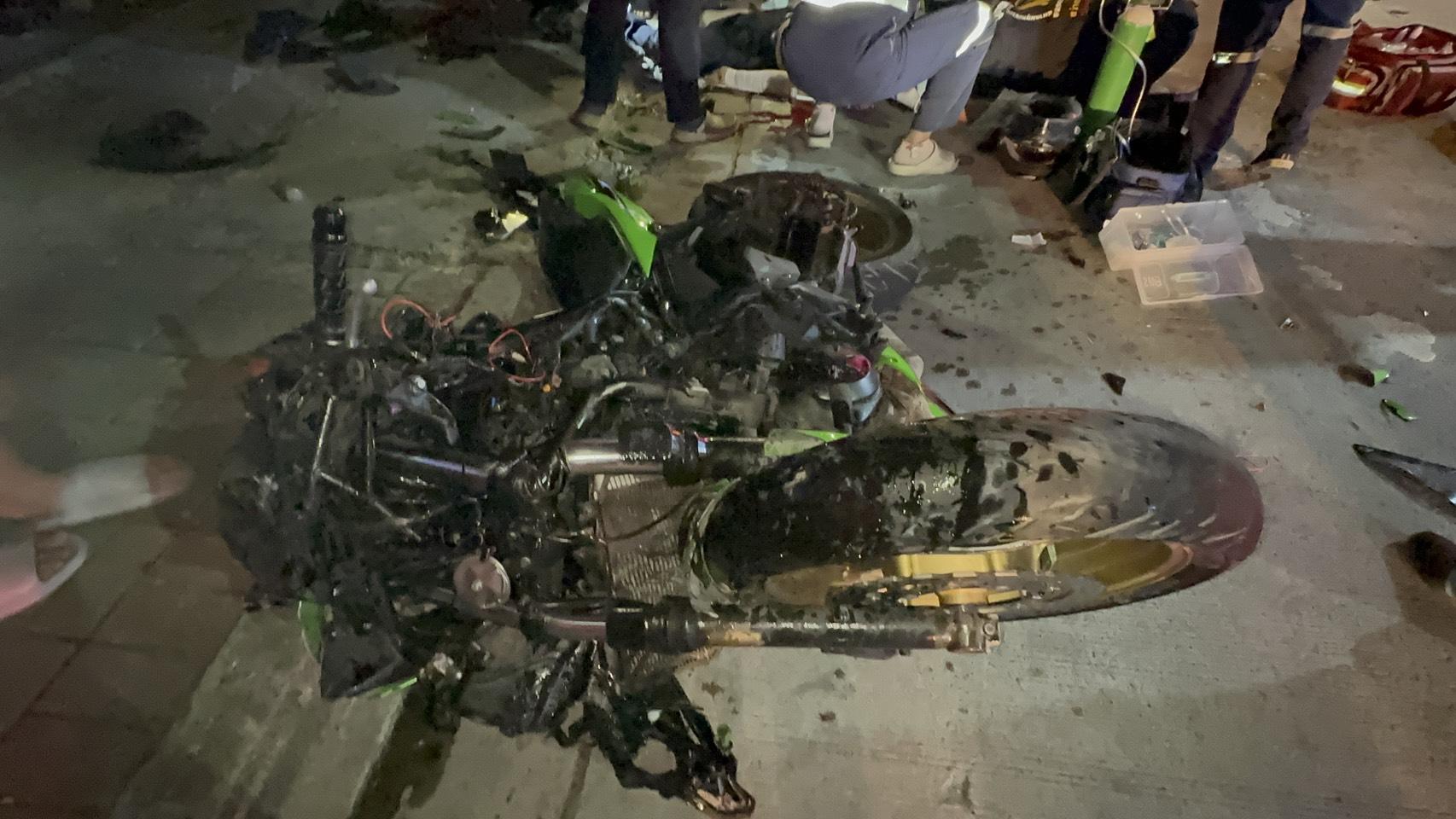 Schwerer Mitternachtsunfall auf der Third Road