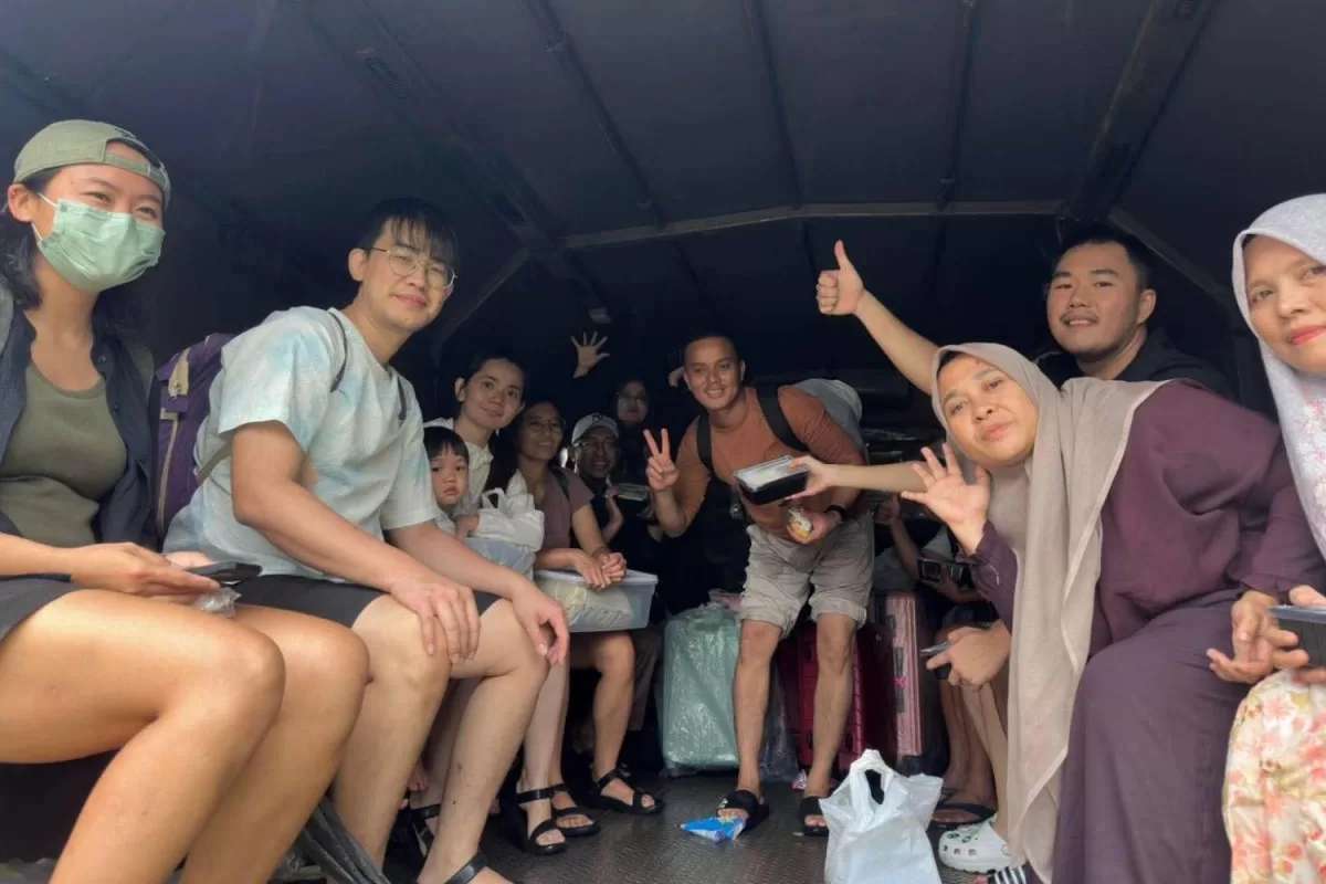 Süd-Thailand: 1.800 Touristen gerettet