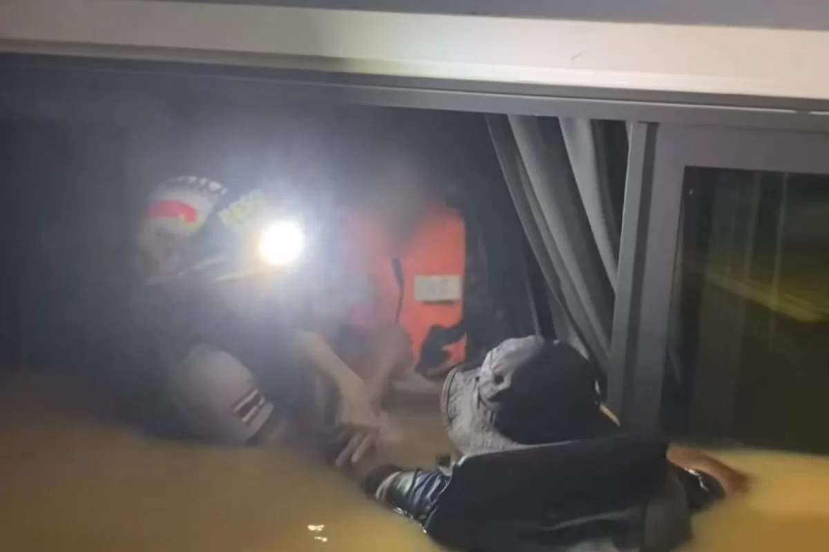 Tote Mutter im Kühlschrank – Drama in der Flut-Hölle!