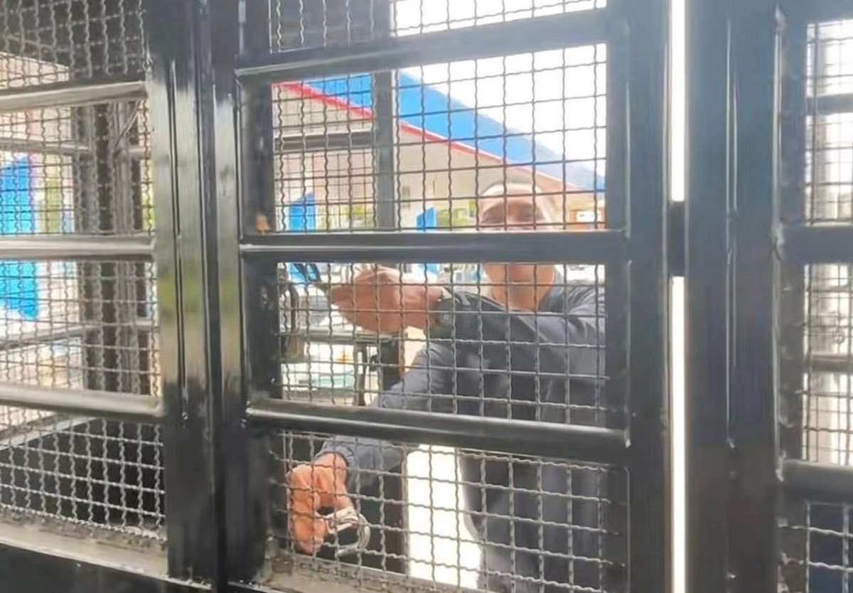 Tourist will per Anhalter weiter – Immigration hält an