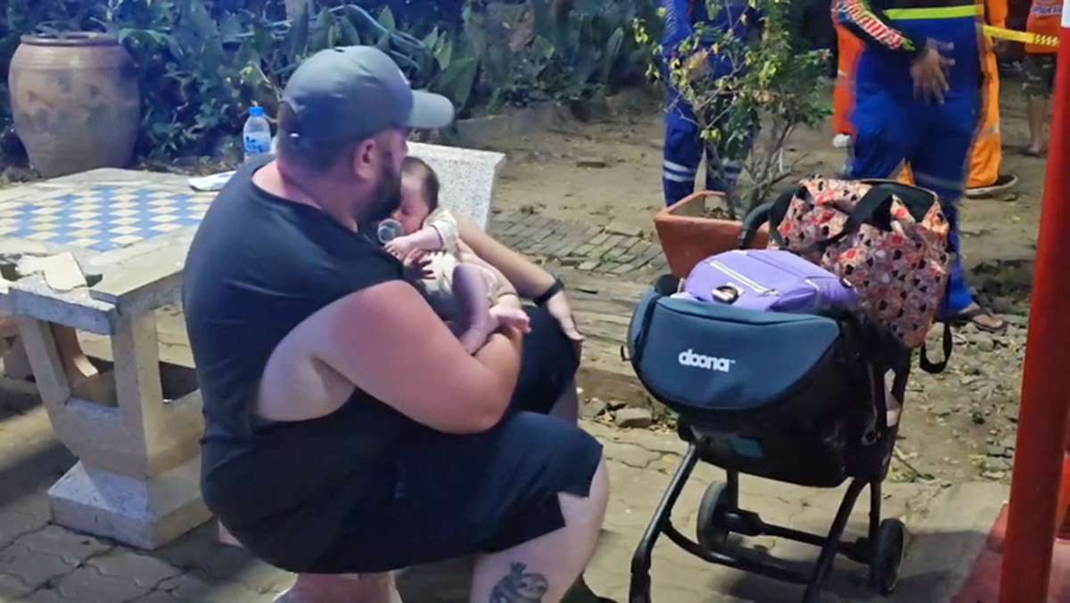 18 Ausländer verletzt – Lok prallt in Touristenzug (Video)