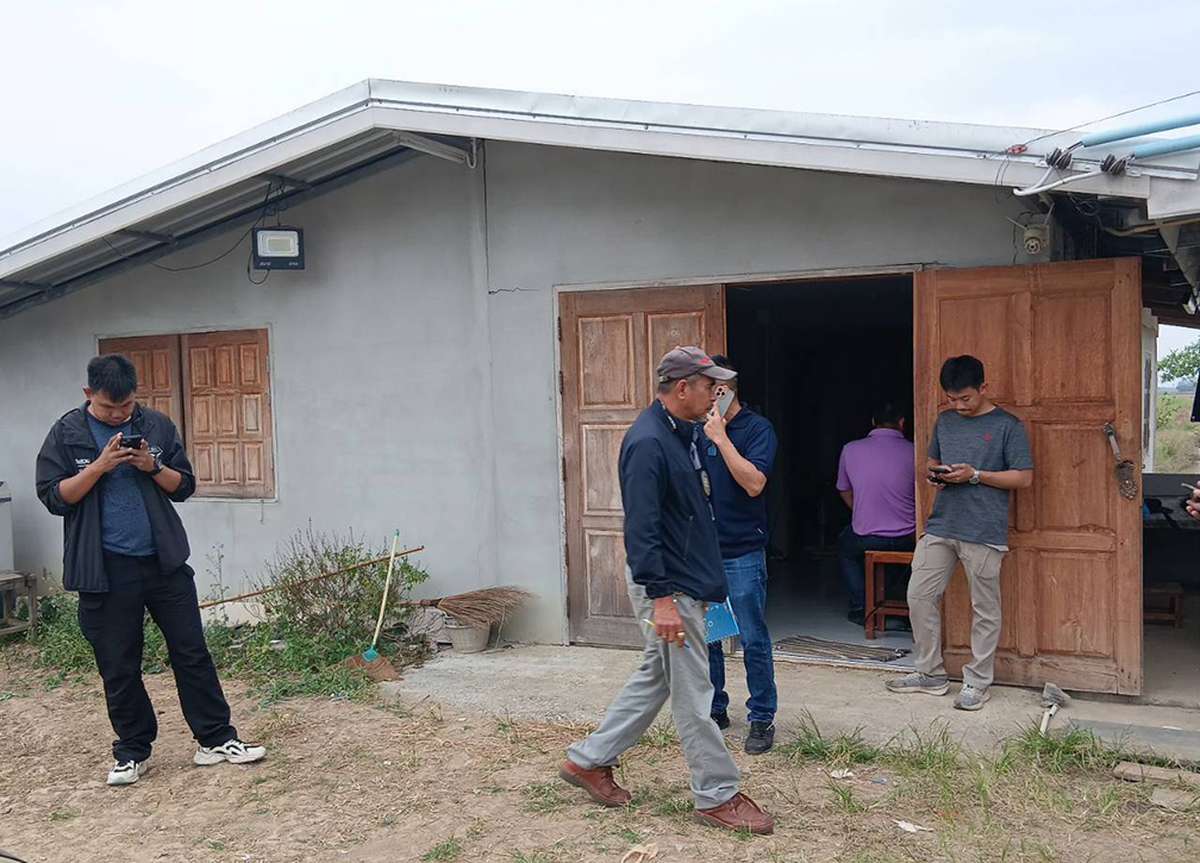 Afrikaner fliehen Scam-Hölle – Verhaftet!