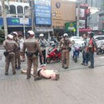 EuropĂ€er rastet aus â will Tuk-Tuk stehlen! EuropĂ€er rastet aus â will Tuk-Tuk stehlen!