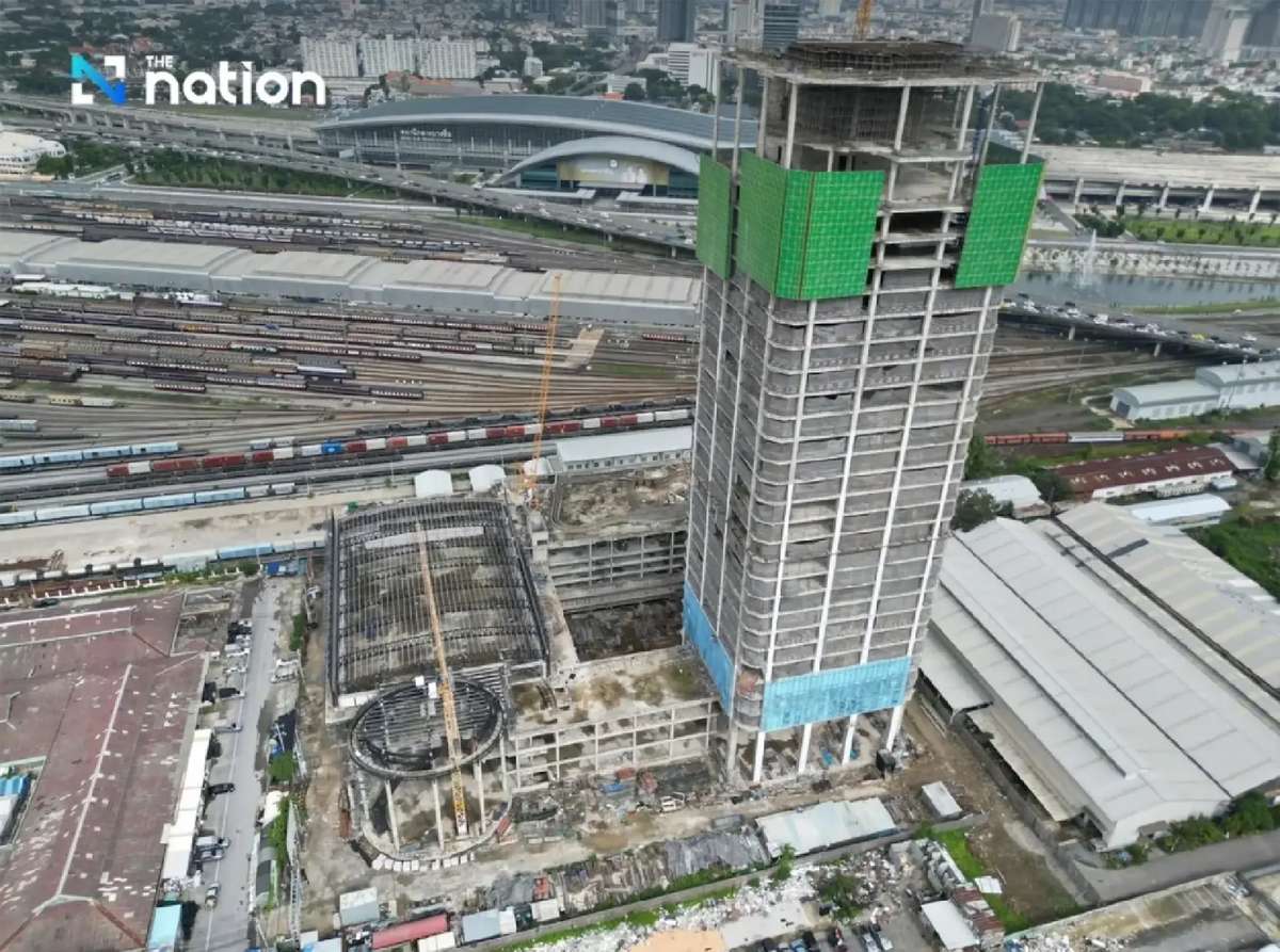 Gebäude-Kollaps: 95 Tote, eine einzige Ruine