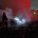 Großbrand vernichtet Recyclinglager